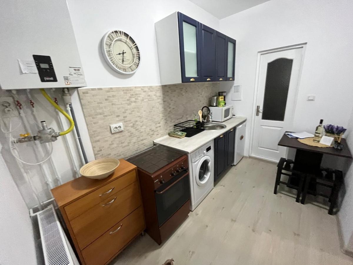 Apartament Old Town 9 Mai *